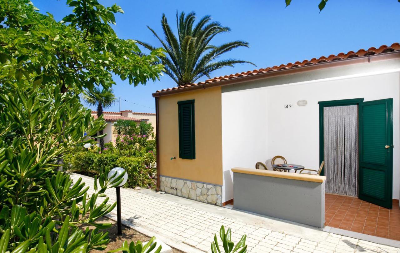 Villaggio Mirage Vieste Exteriör bild